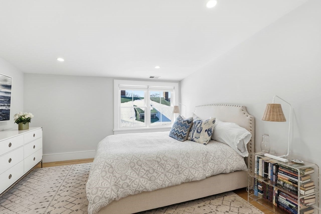property viewer photo 20