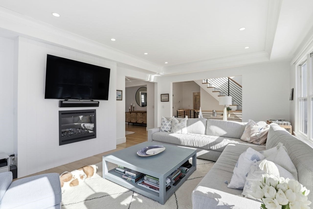 property viewer photo 6
