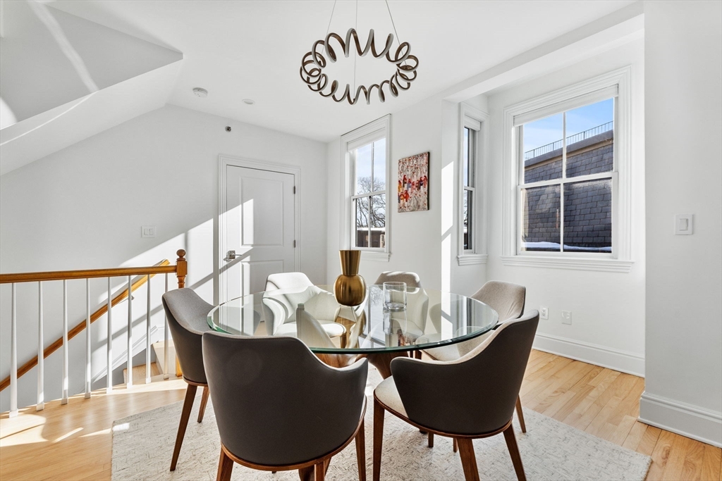 property viewer photo 13