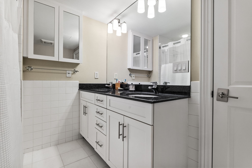 property viewer photo 17