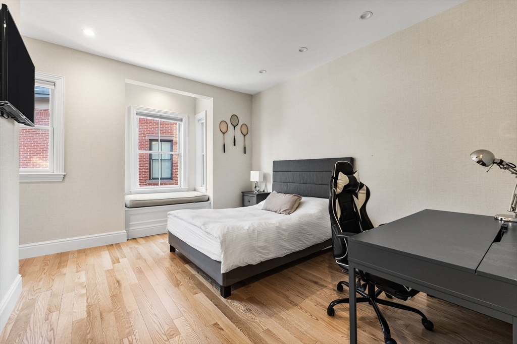 property viewer photo 21