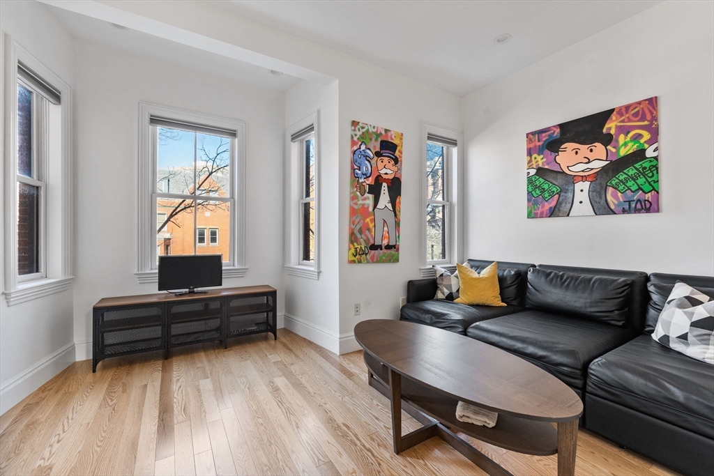 property viewer photo 22