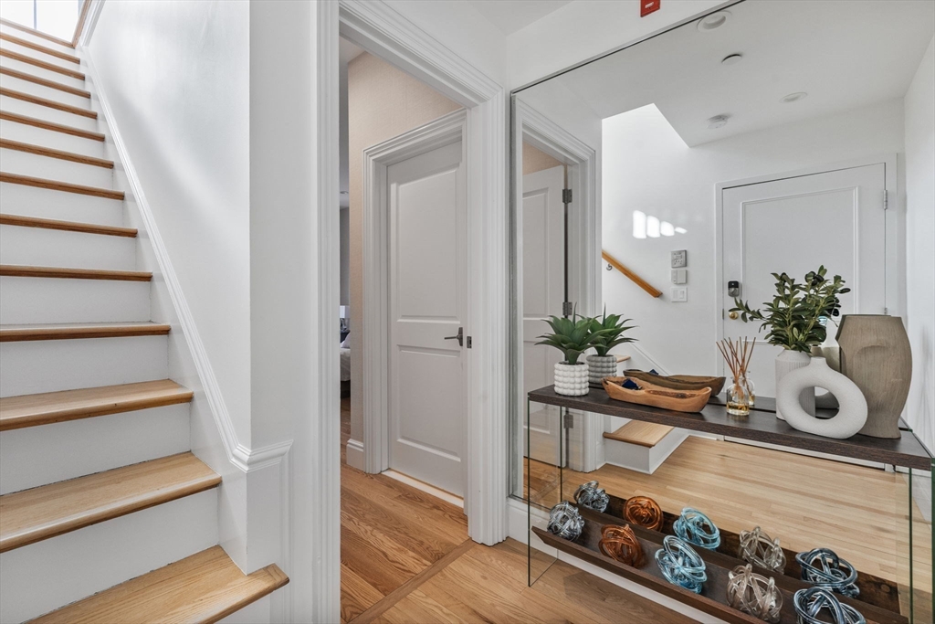 property viewer photo 24