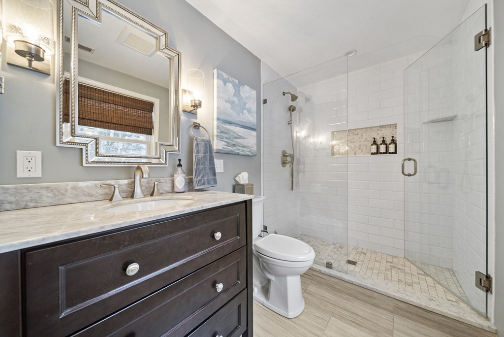 property viewer photo 23
