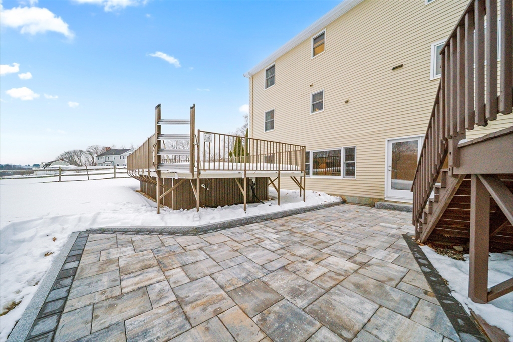 property viewer photo 36