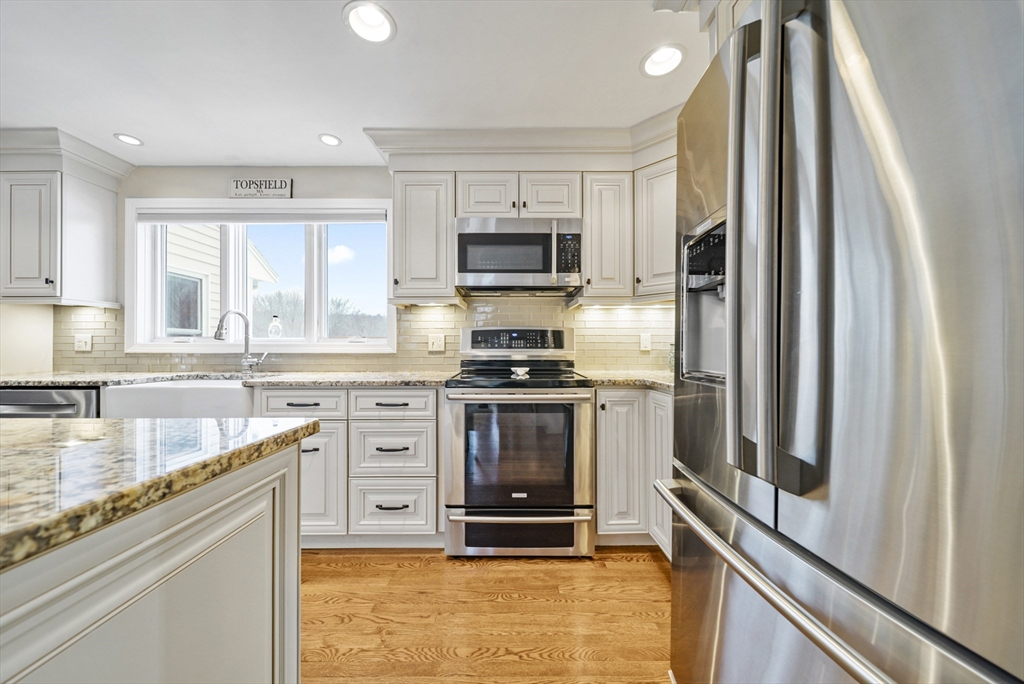 property viewer photo 4