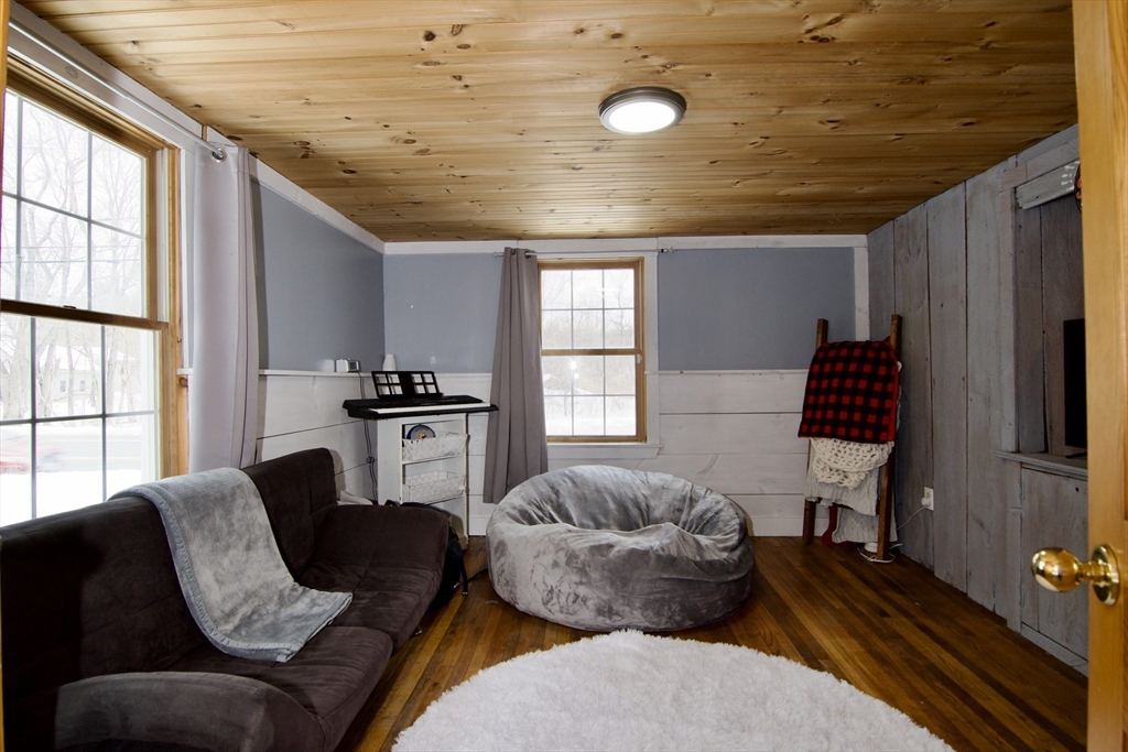 property viewer photo 22