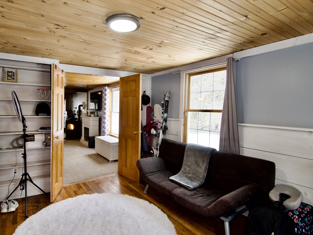 property viewer photo 23