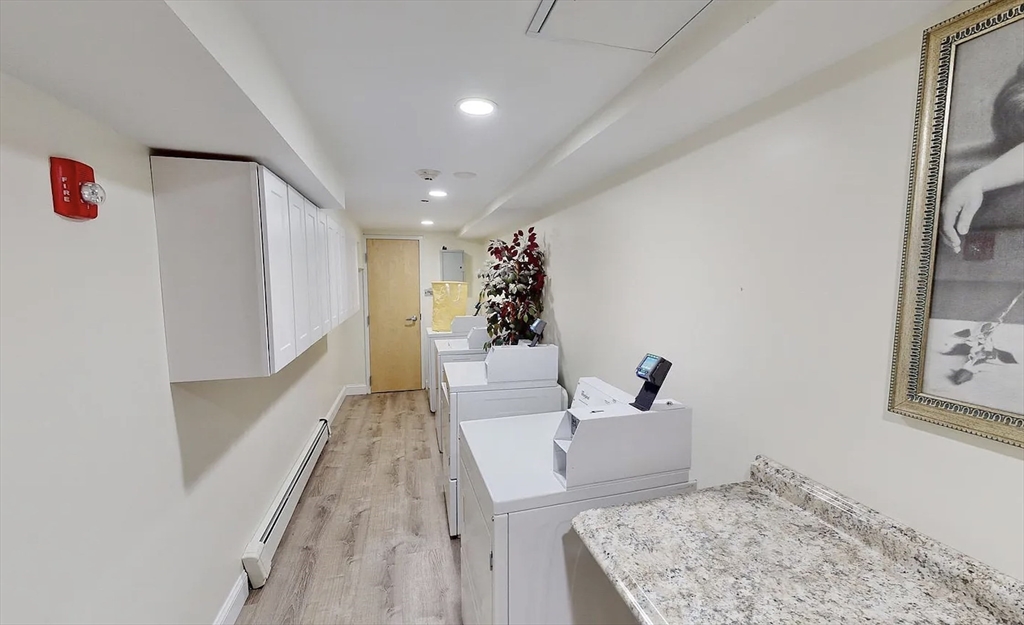 property viewer photo 10