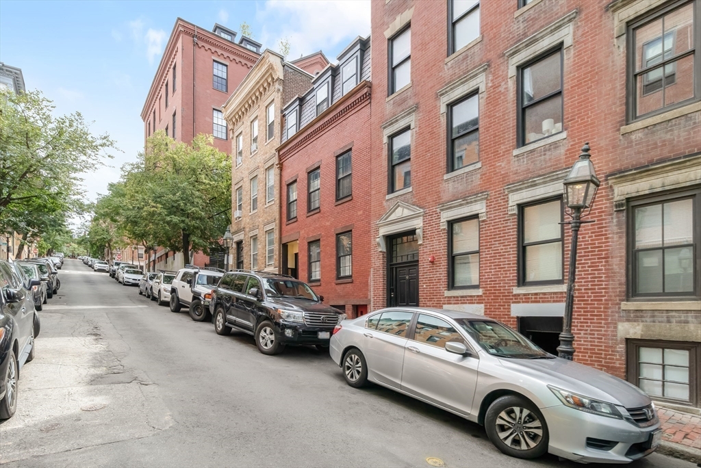 property viewer photo 12