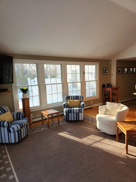 property viewer photo 3