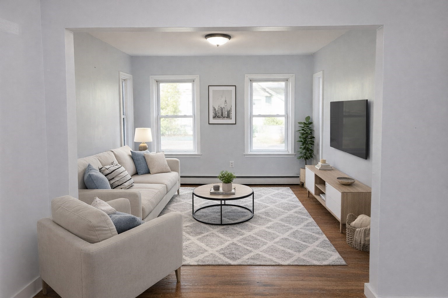 main property photo 6