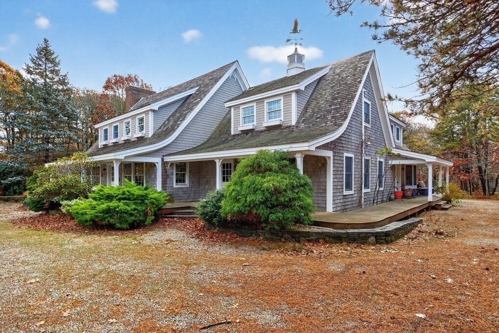 main property photo 6