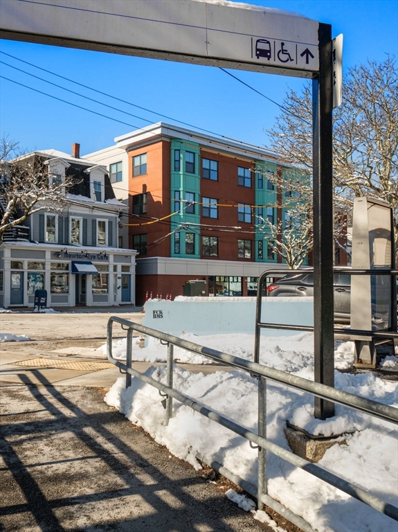 property viewer photo 2