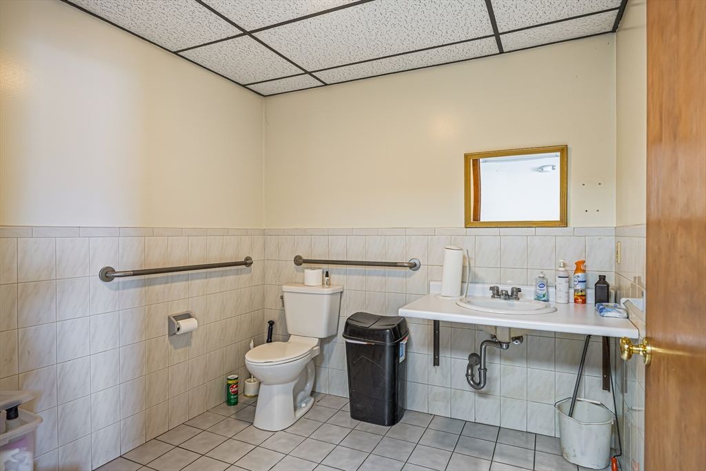 property viewer photo 15