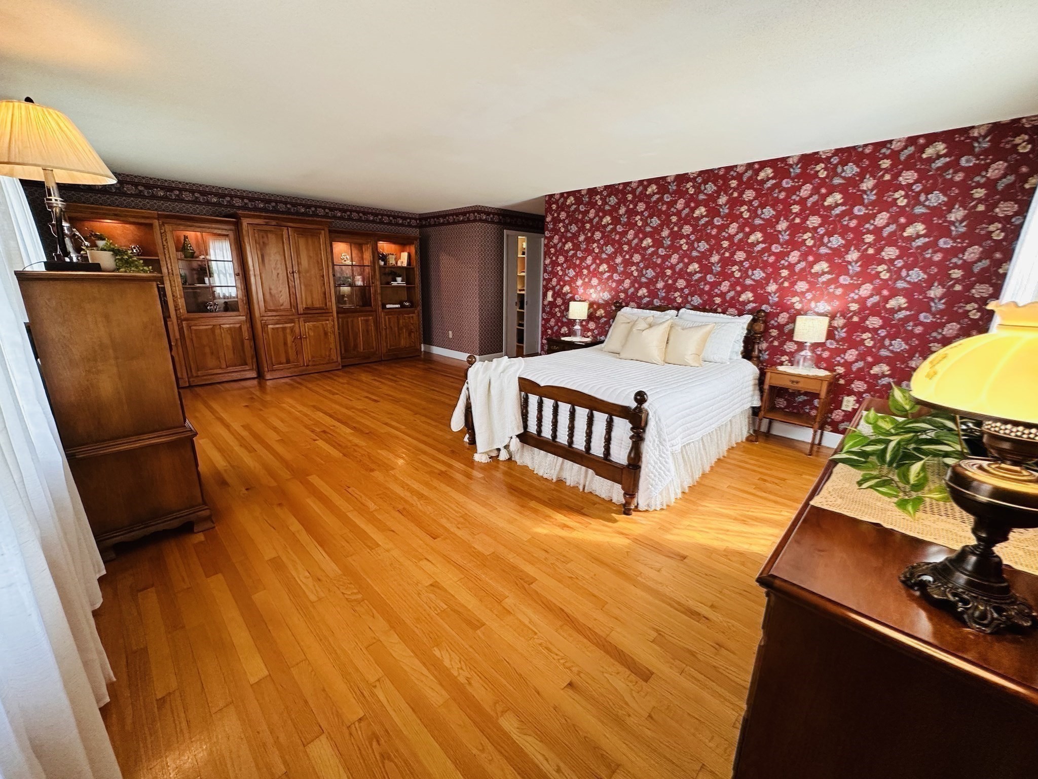 main property photo 20