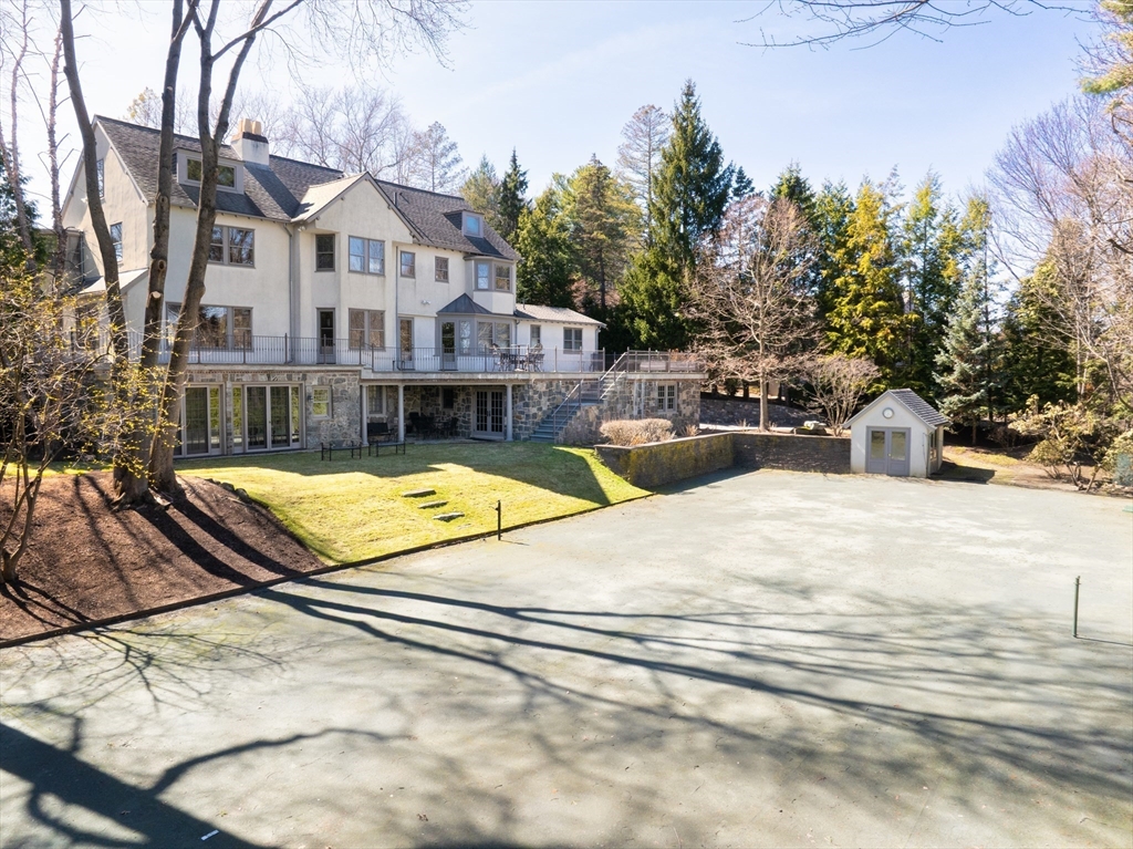 main property photo 37