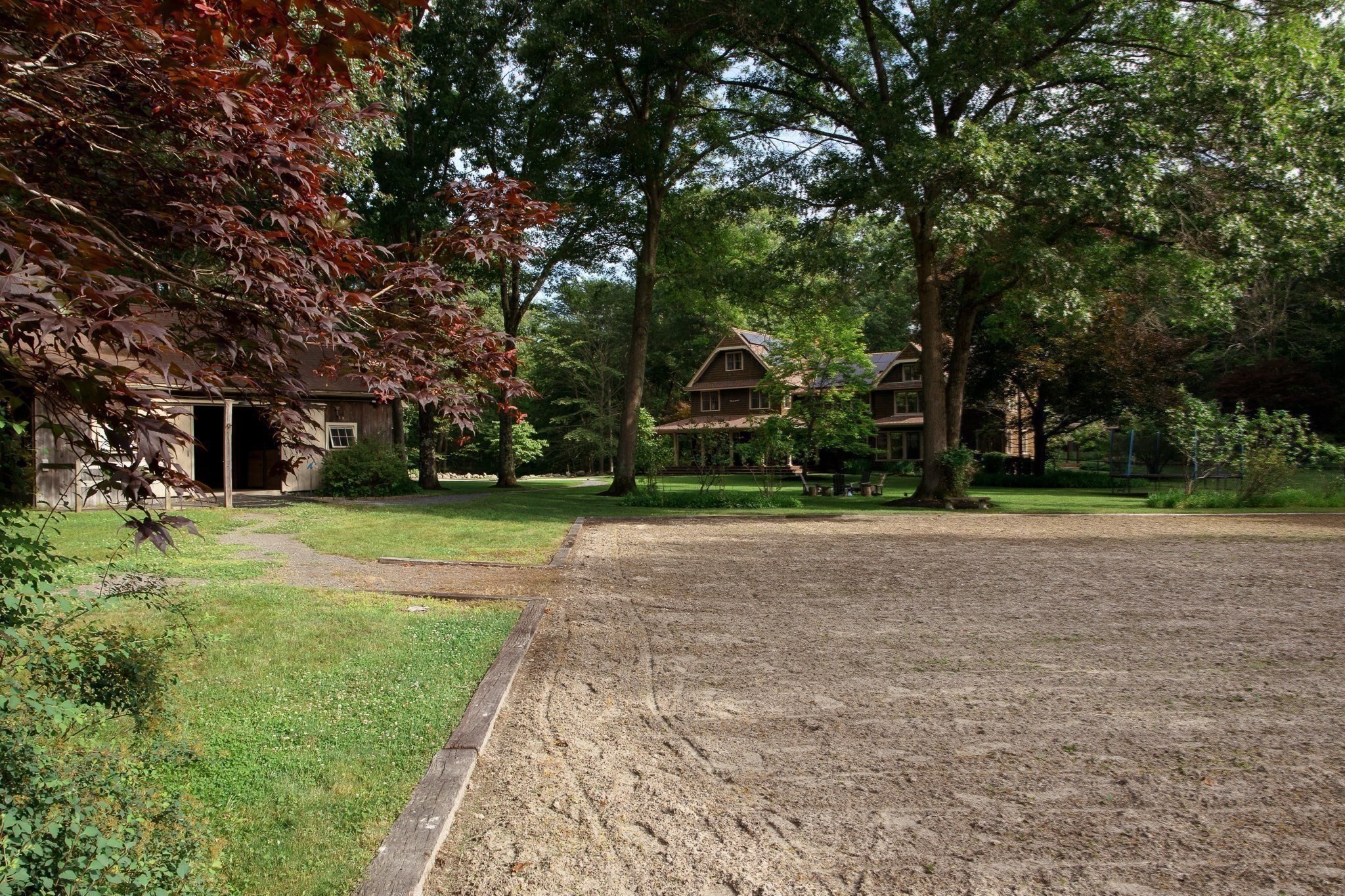 main property photo 7