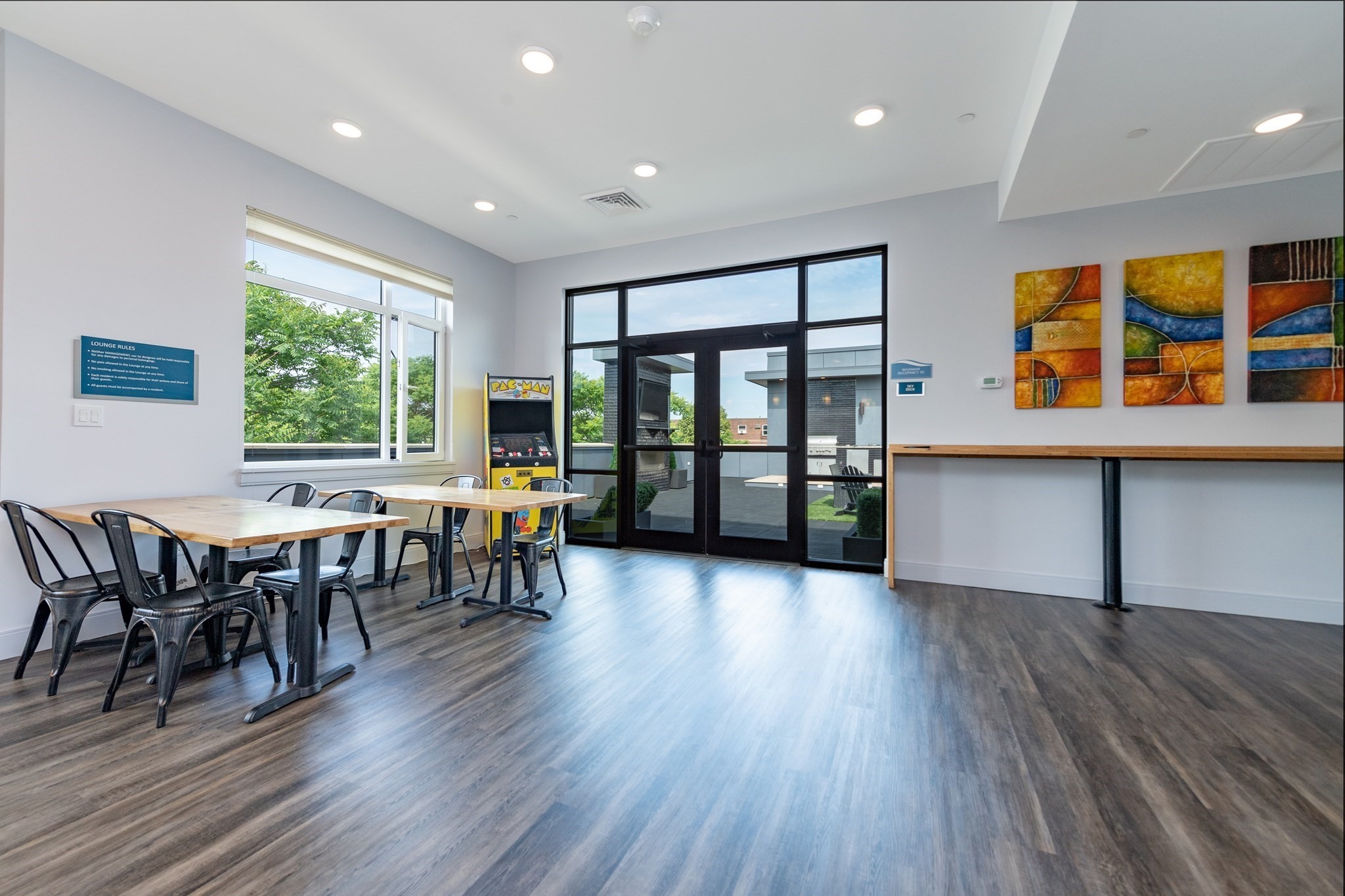 main property photo 16