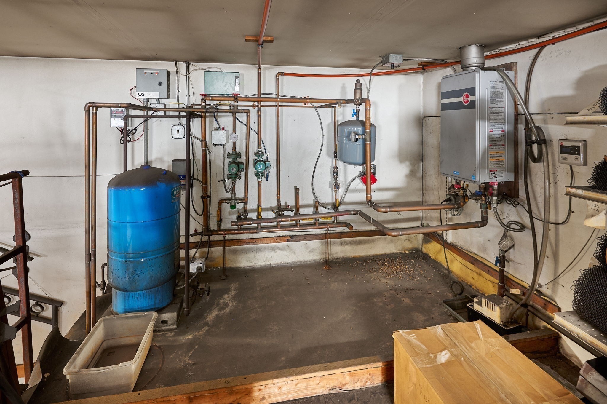 main property photo 23