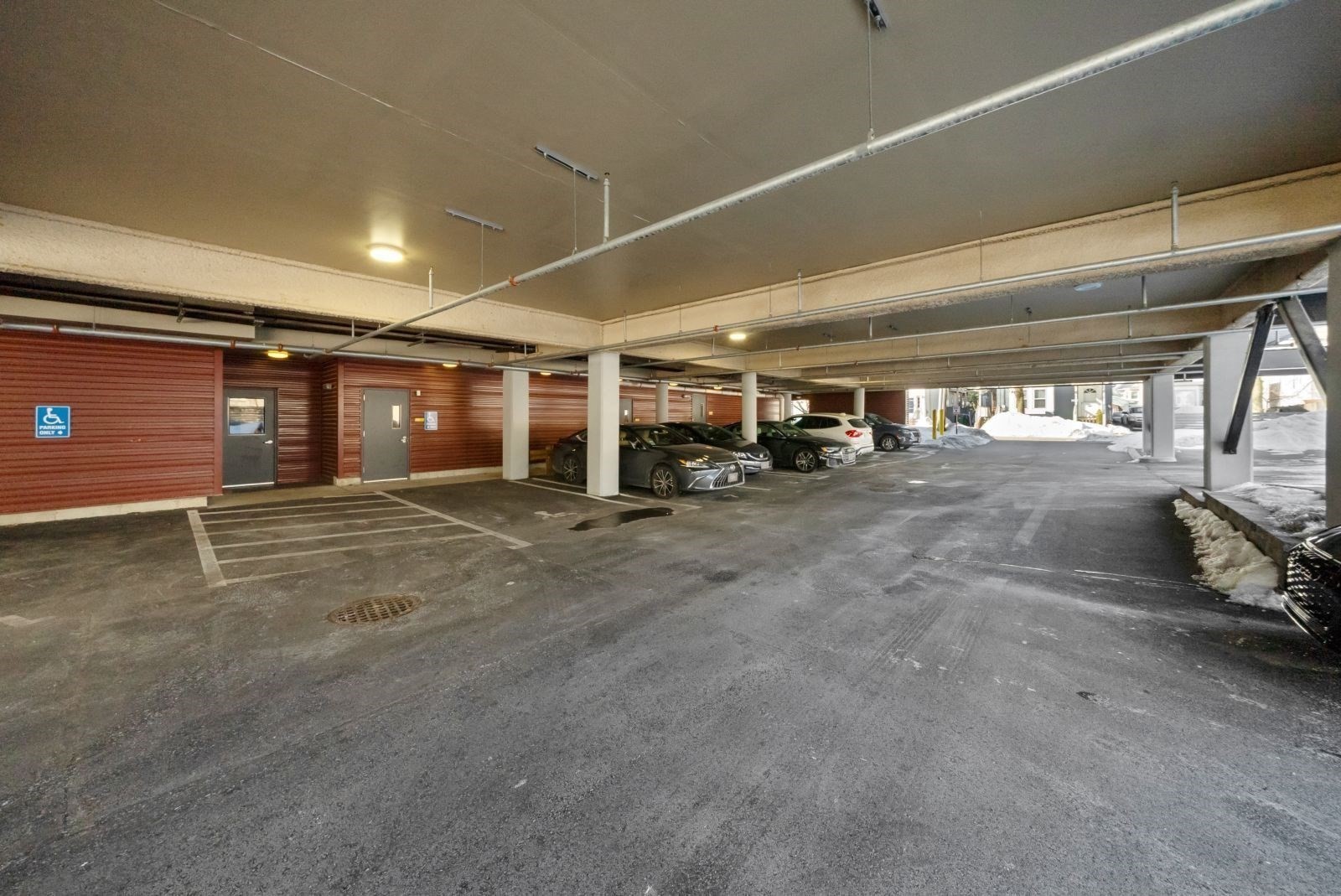 main property photo 39