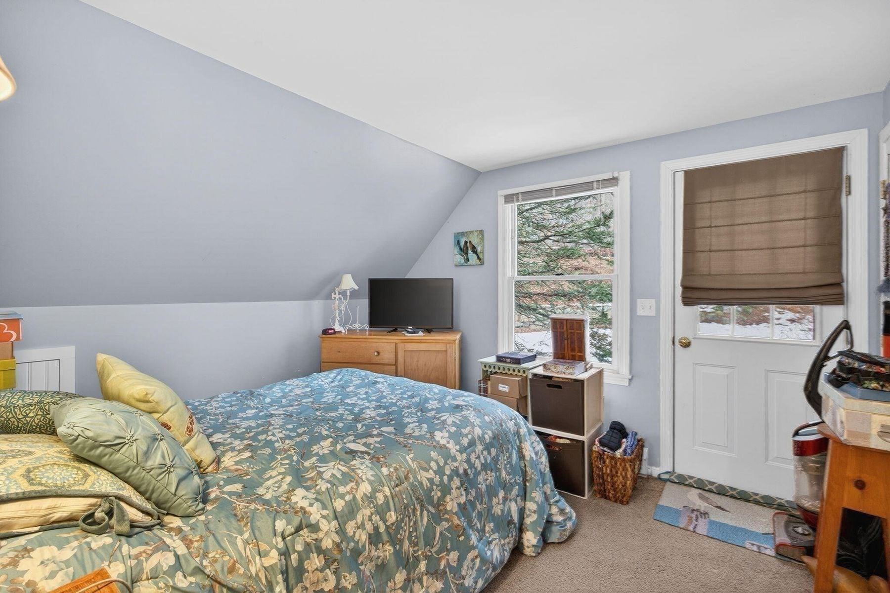 main property photo 36