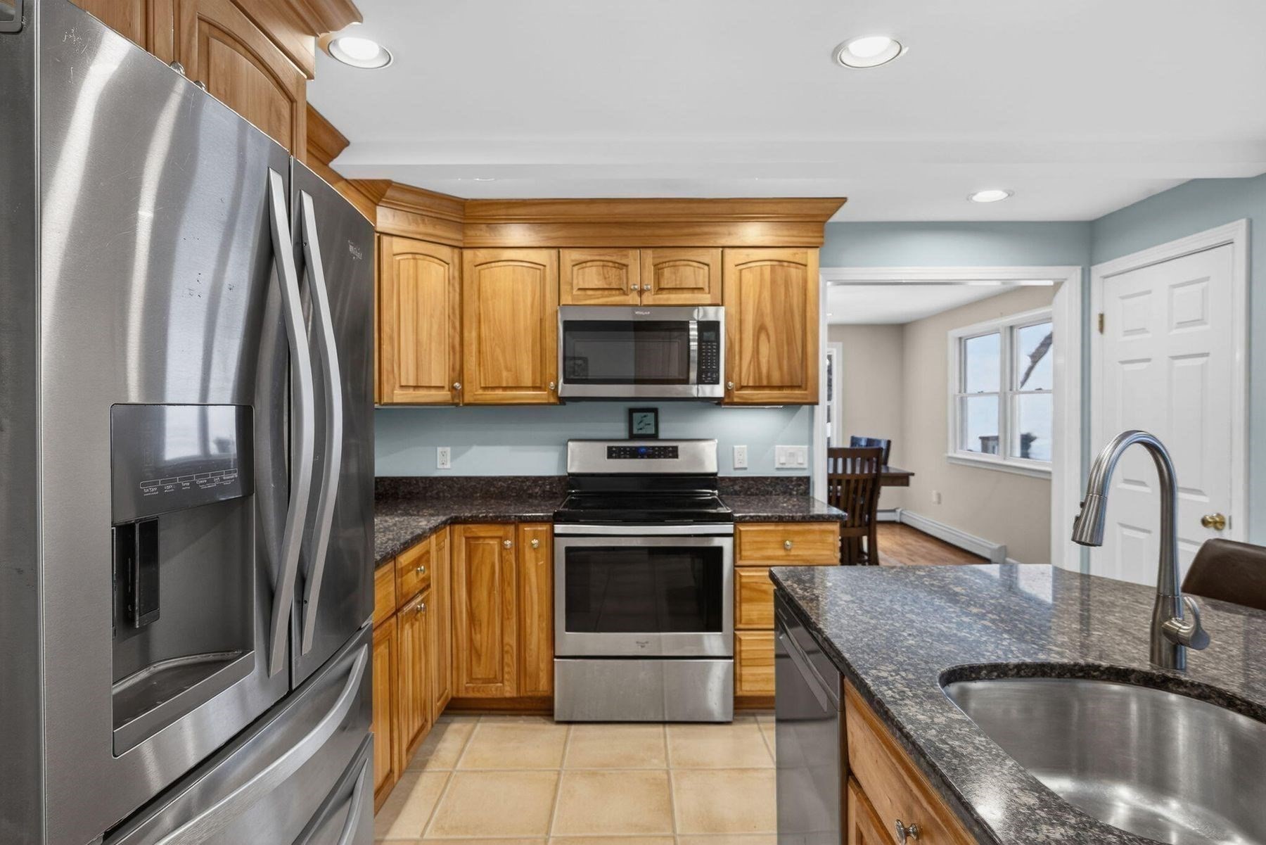 main property photo 5