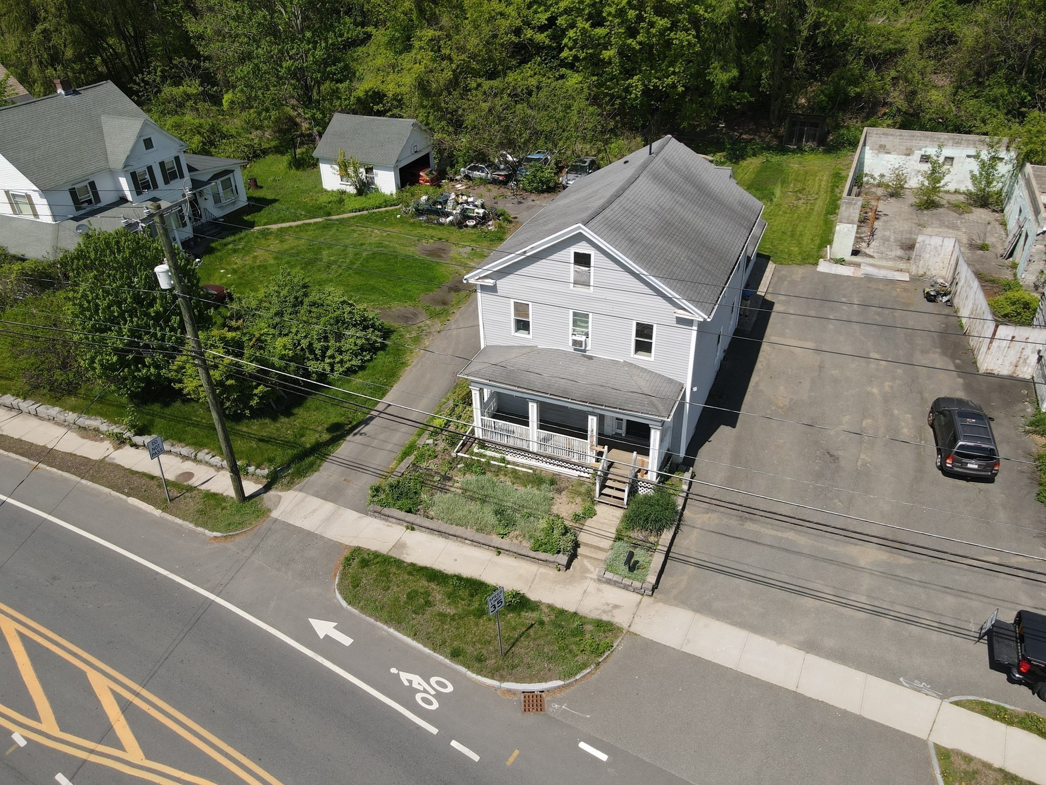 main property photo 8