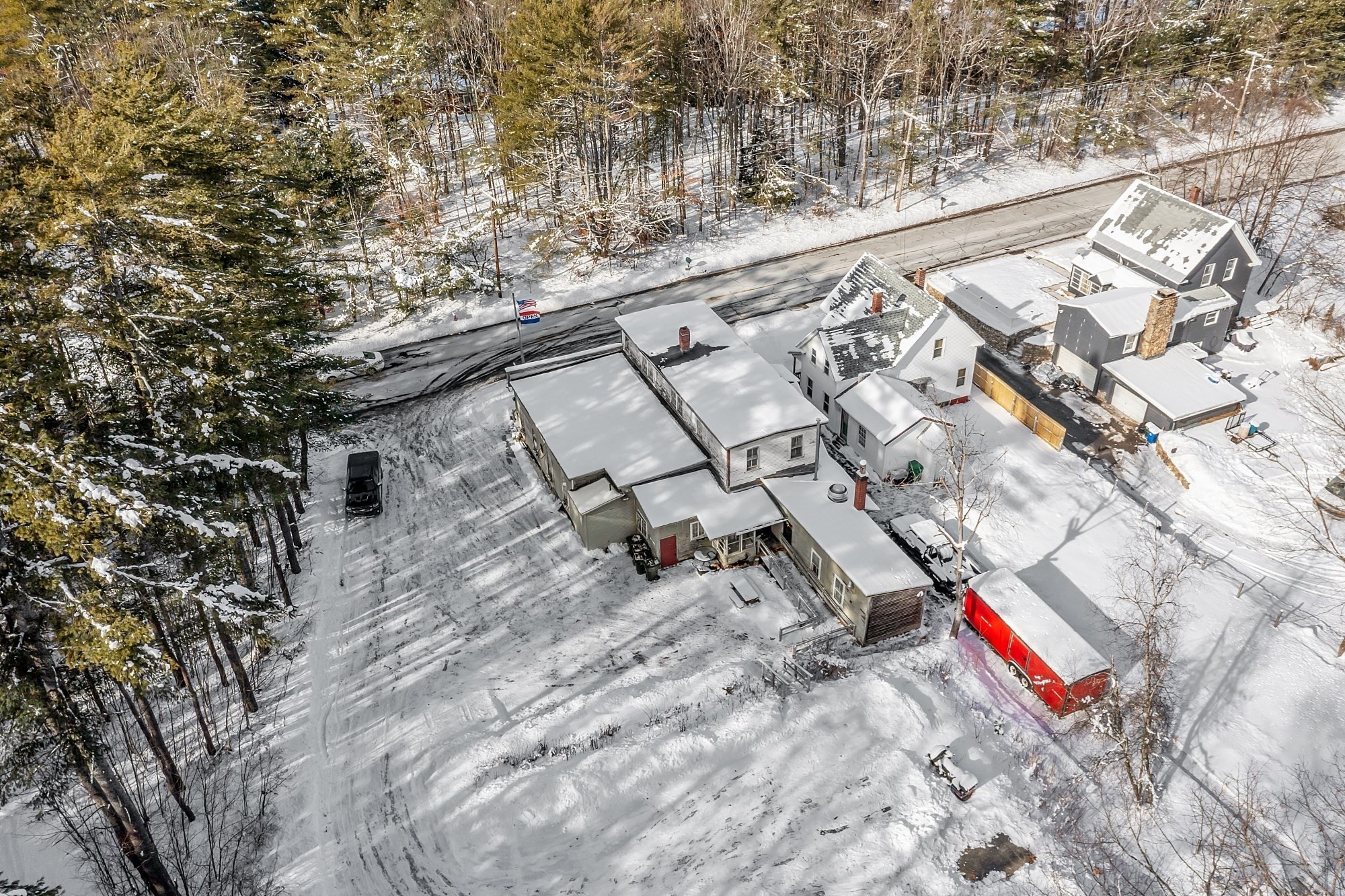 main property photo 29