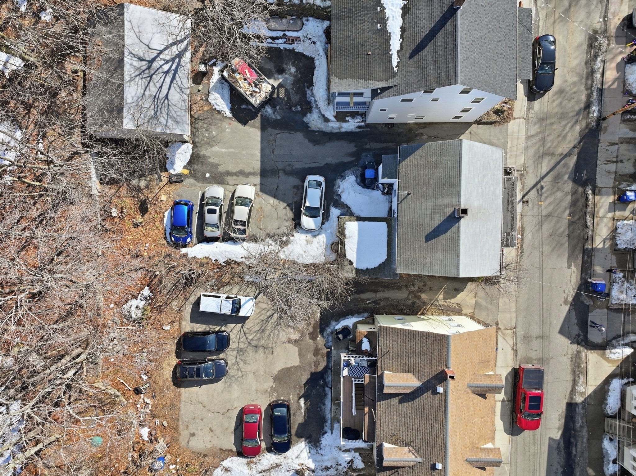 main property photo 11
