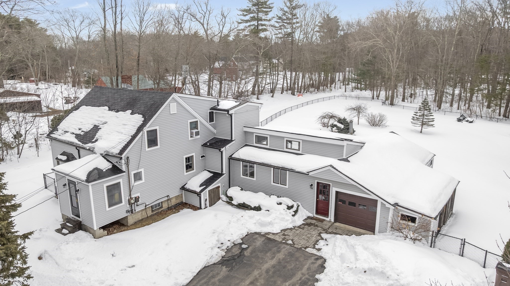 main property photo 35