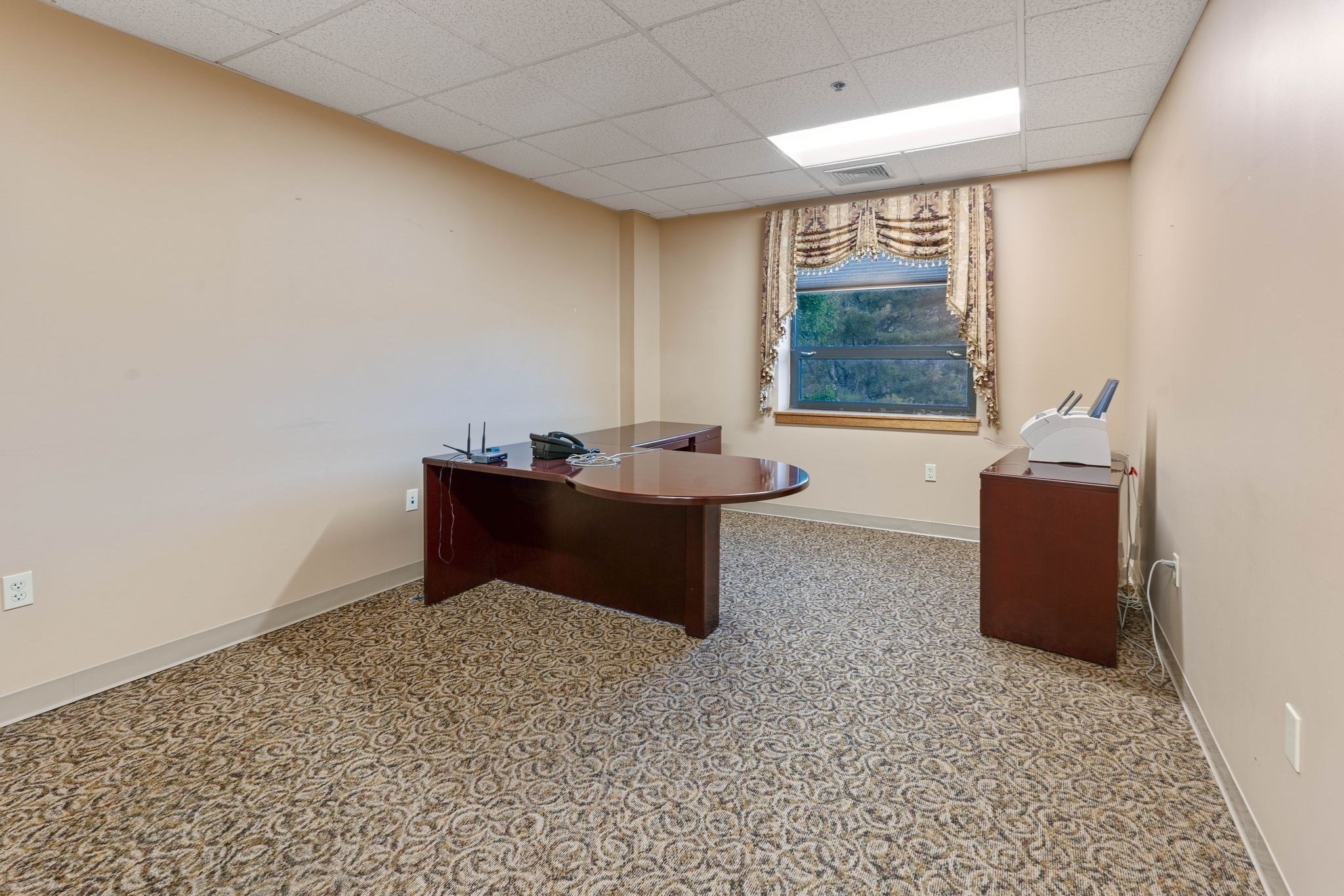 main property photo 20