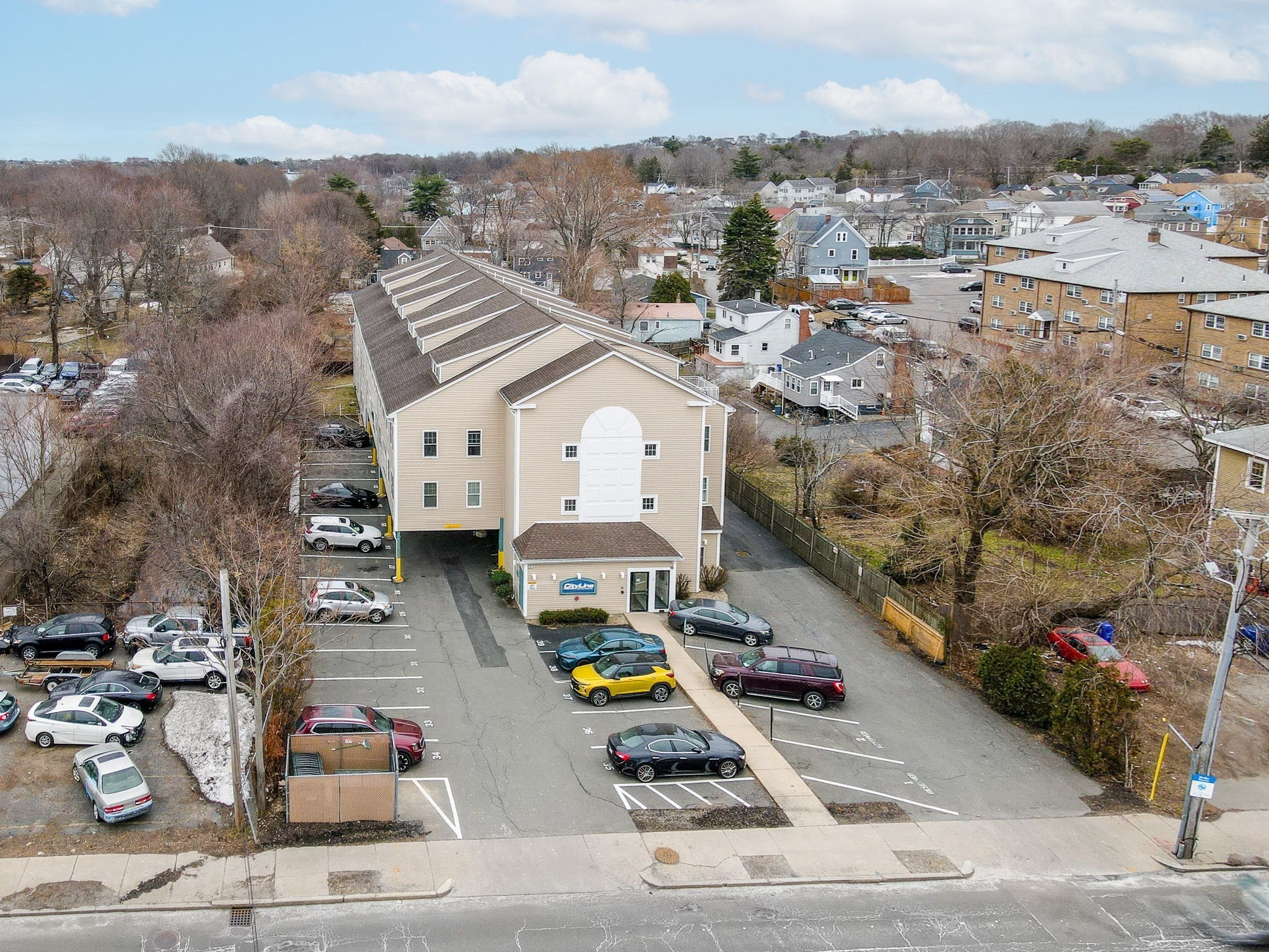 main property photo 30