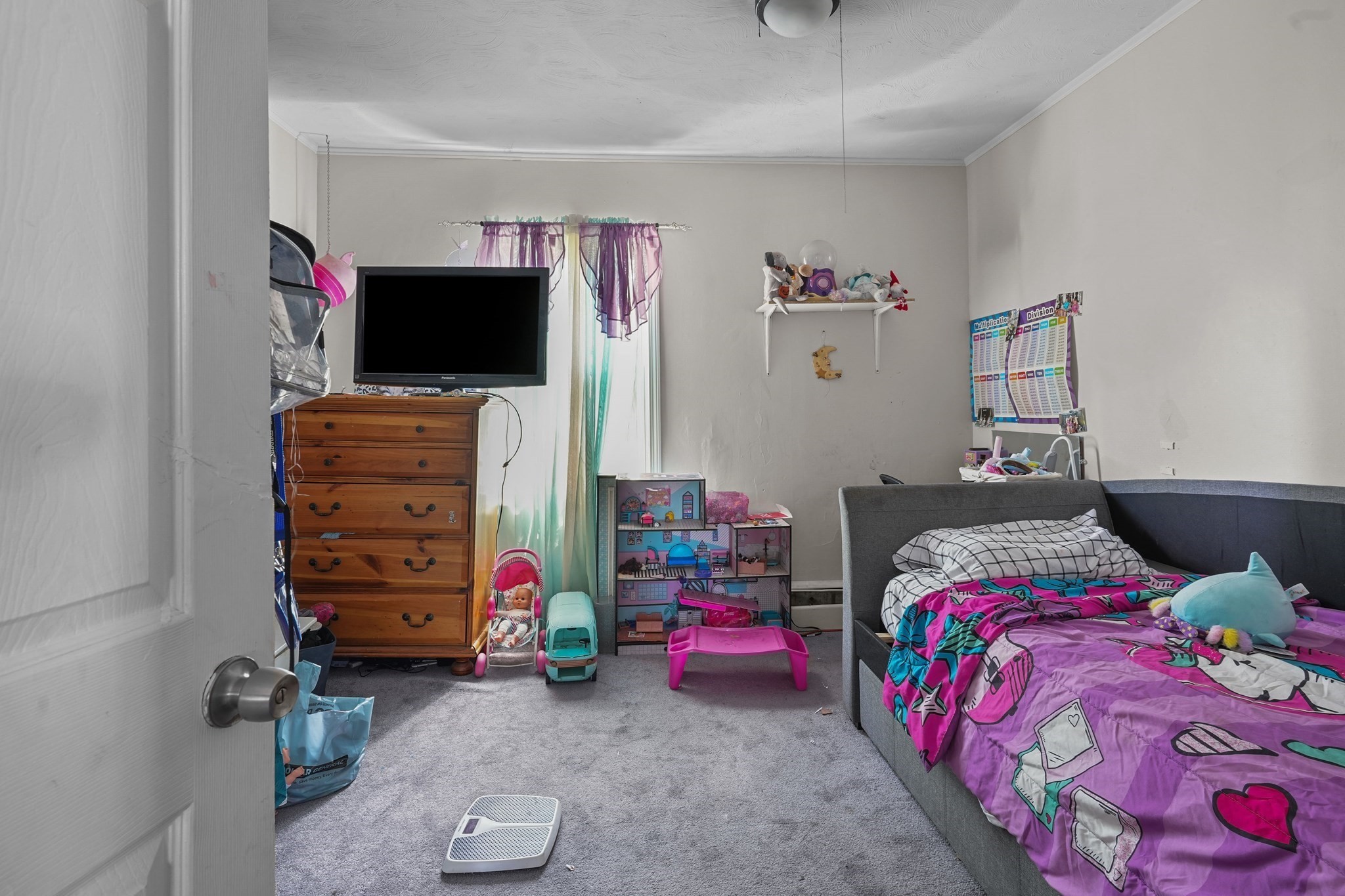 main property photo 12