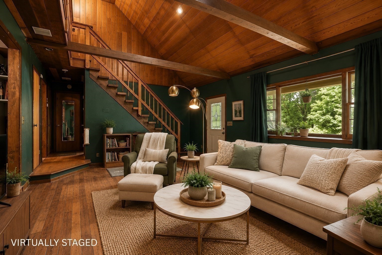 main property photo 4