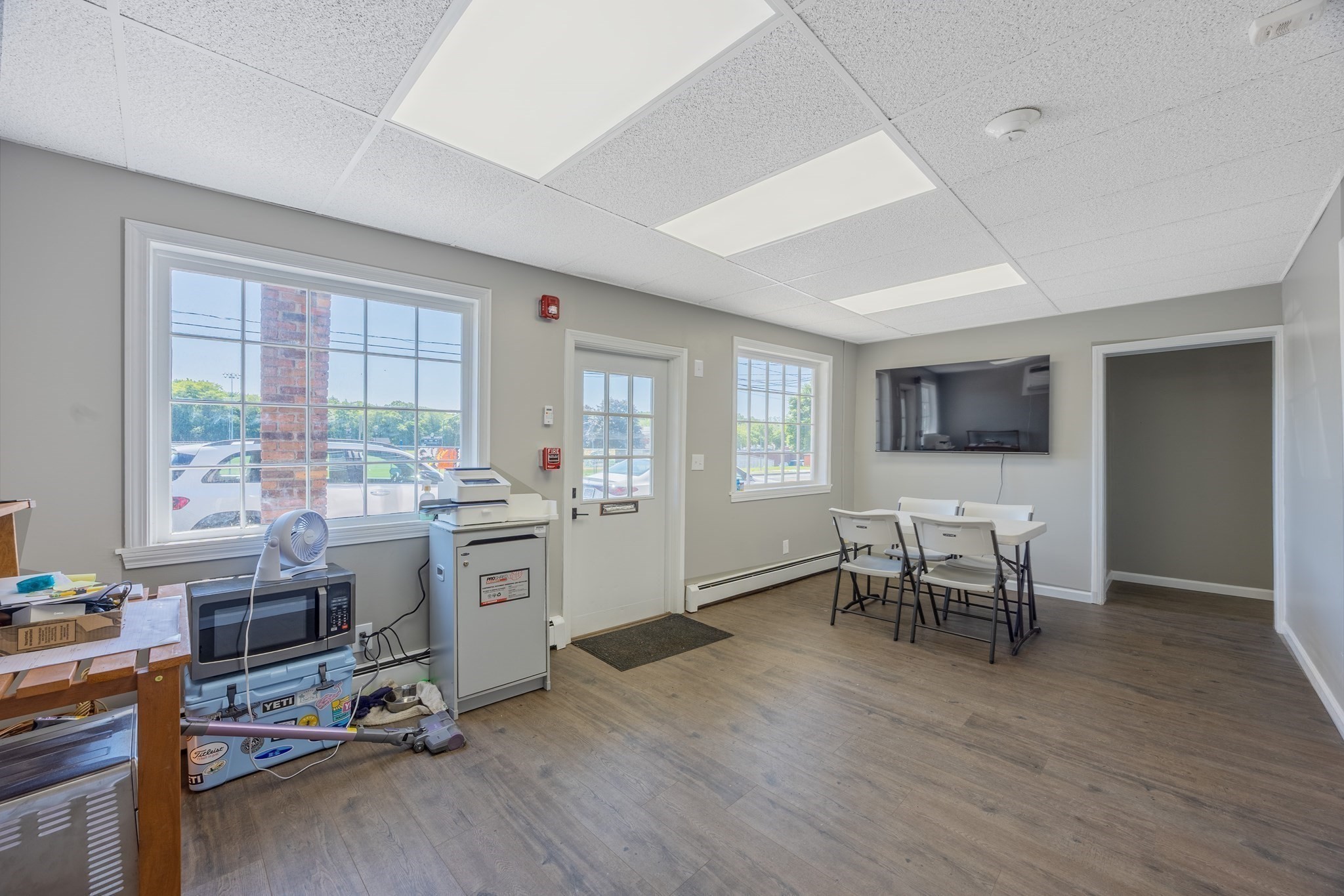 main property photo 5