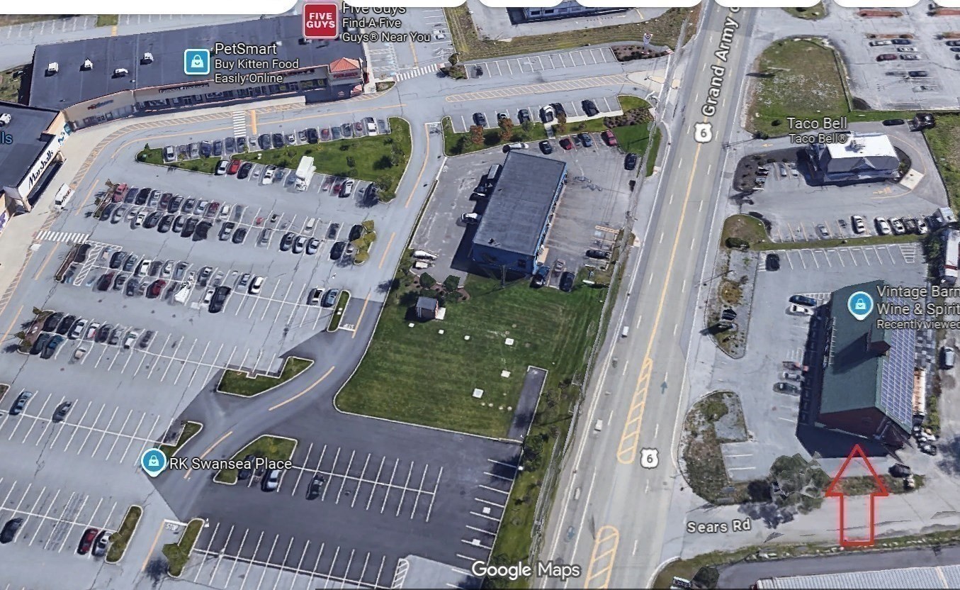 main property photo 10
