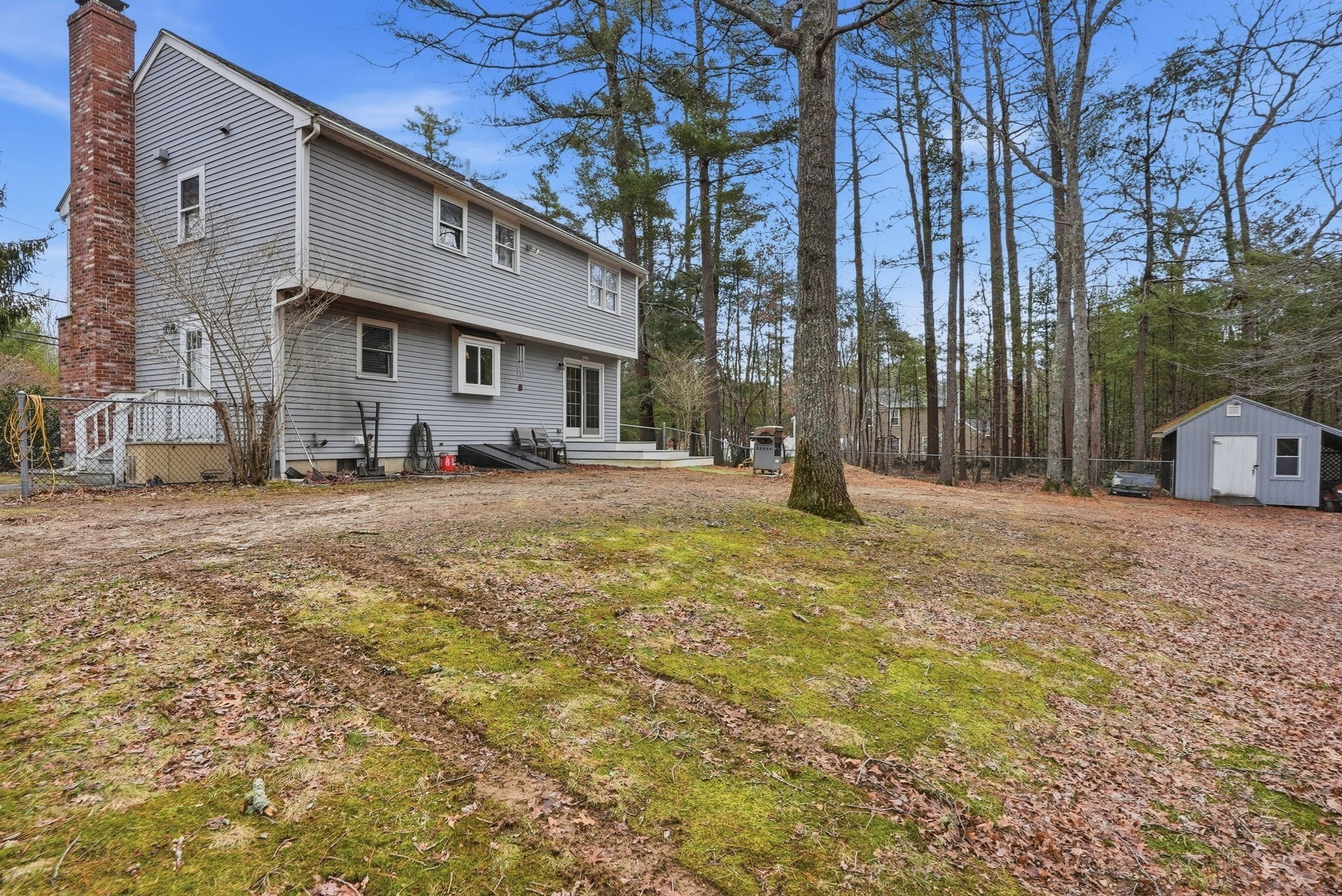 main property photo 31