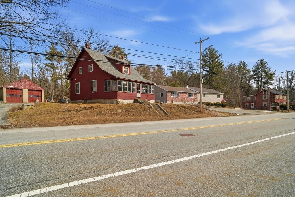 main property photo 11