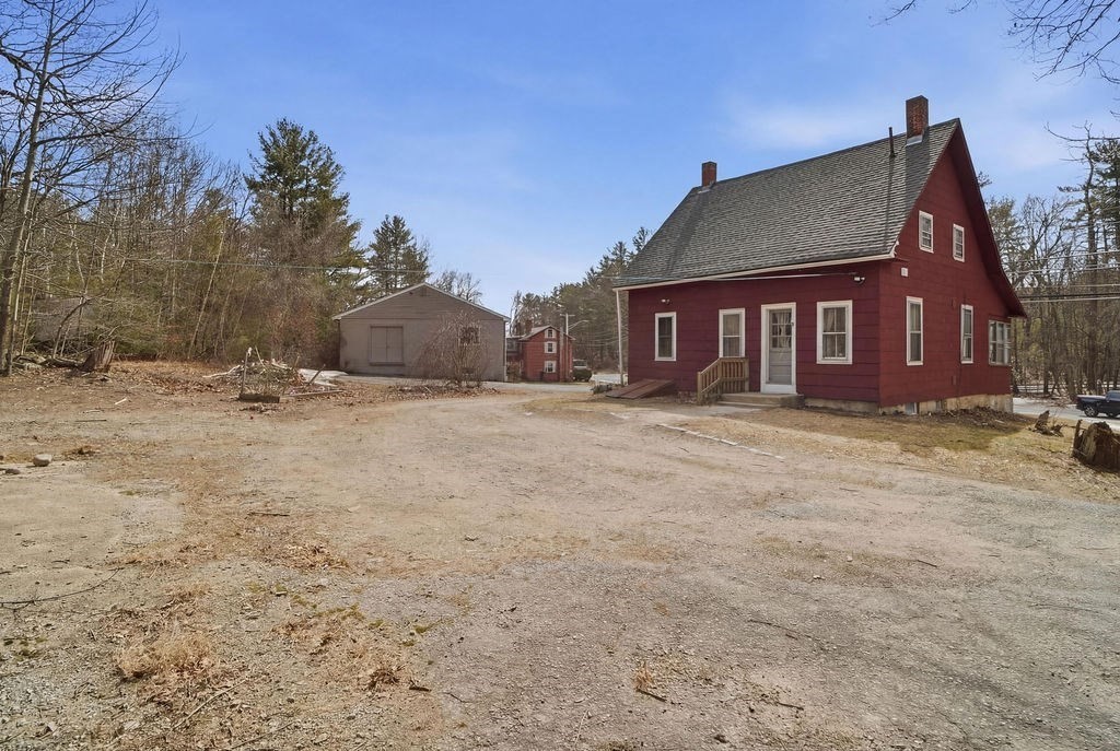 main property photo 8