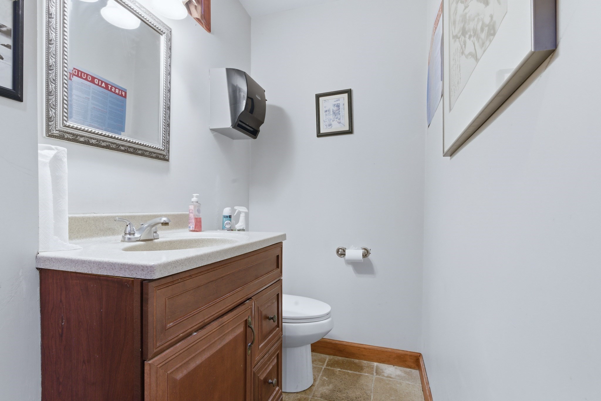 main property photo 6