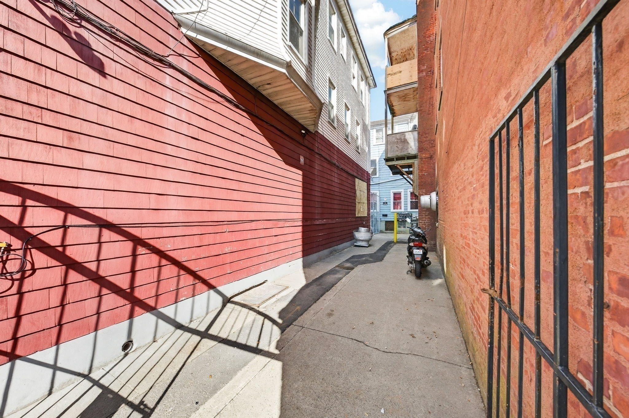 main property photo 6