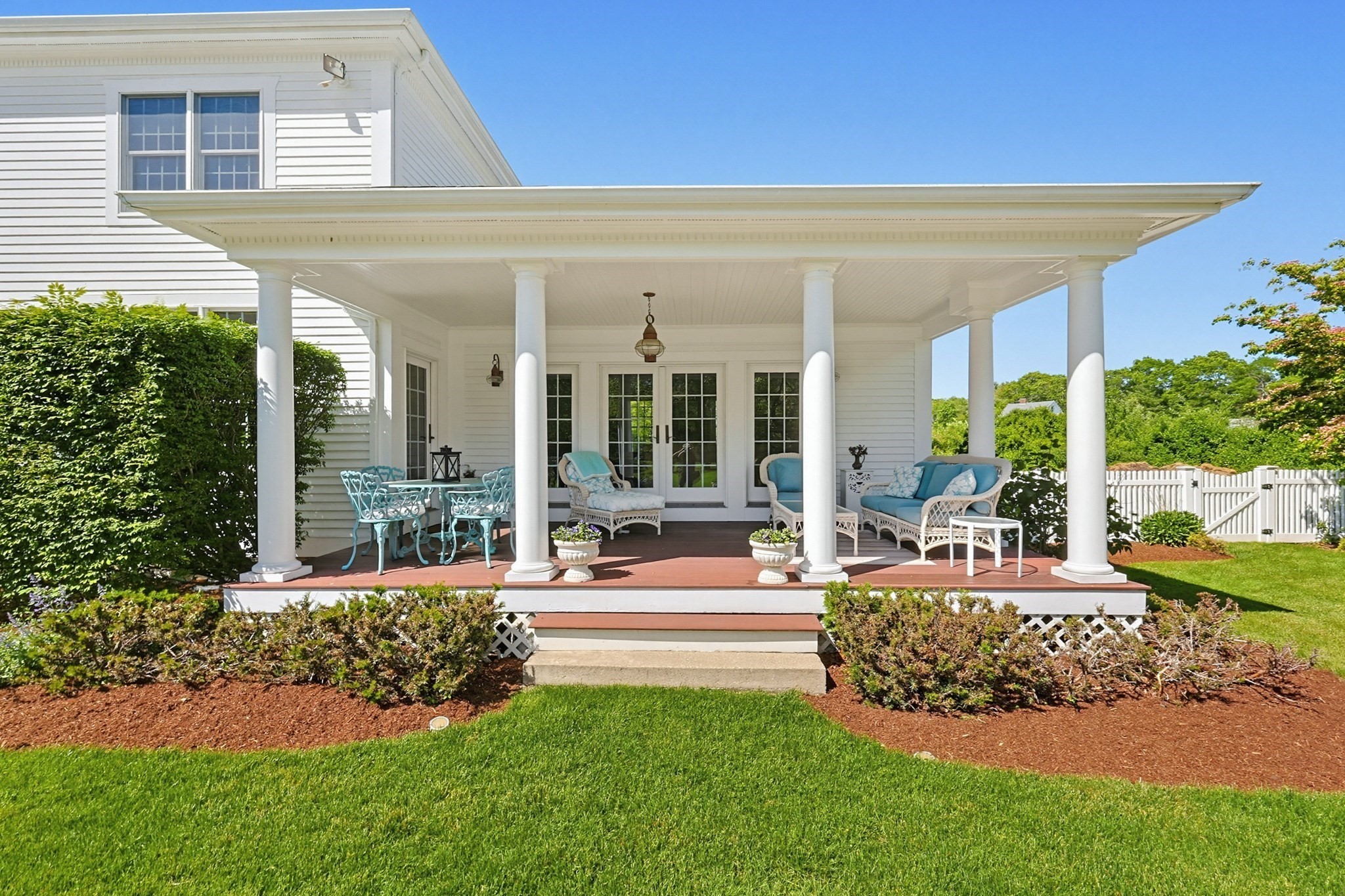 main property photo 7
