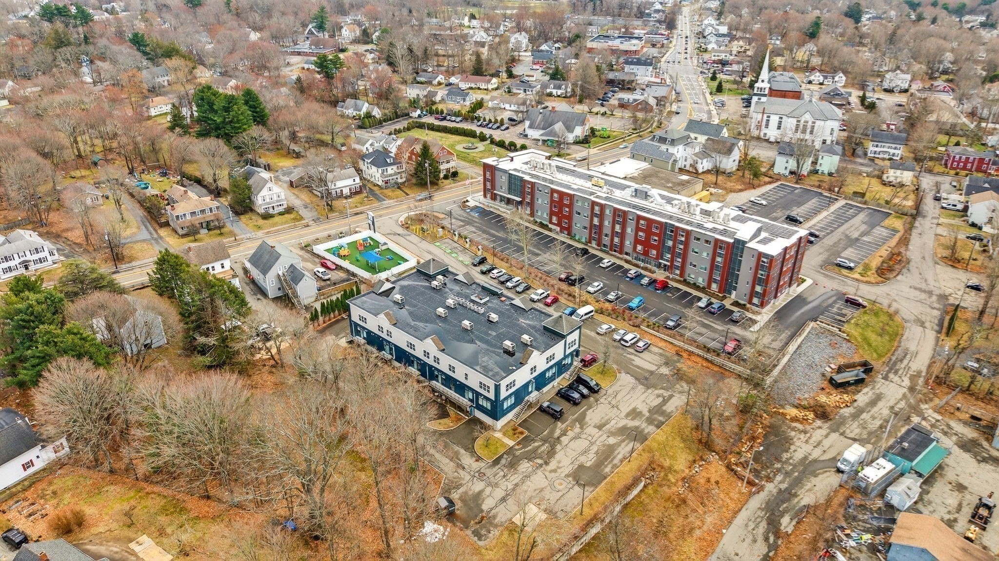 main property photo 20