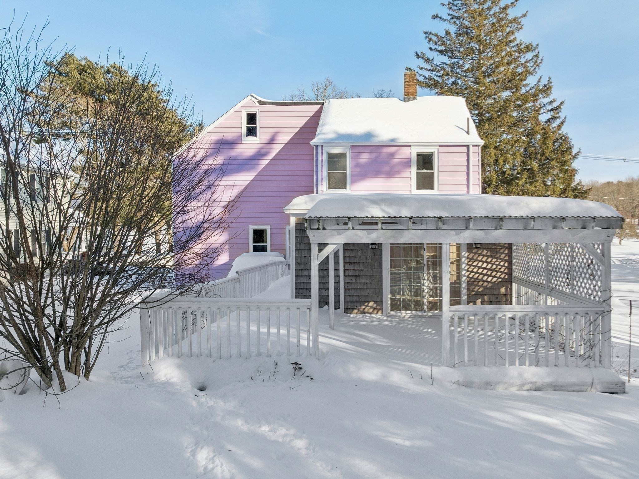 main property photo 14