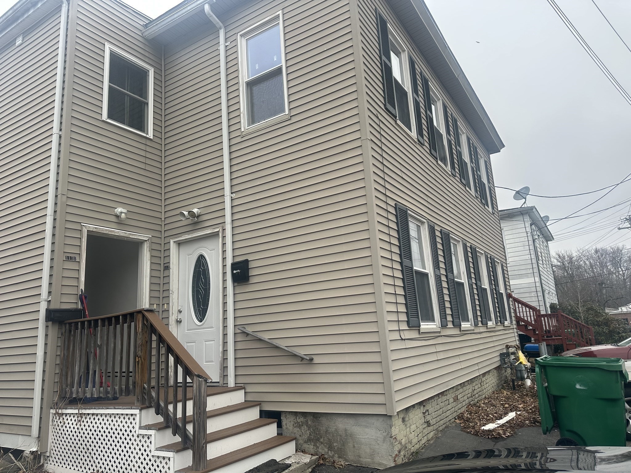 main property photo 7