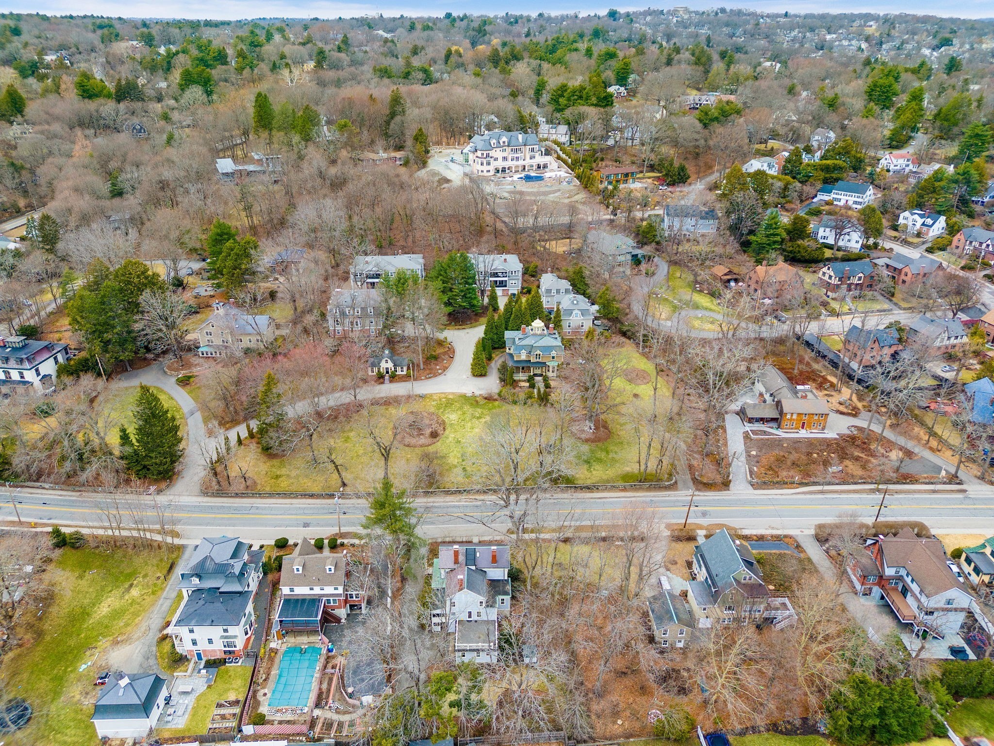 main property photo 35