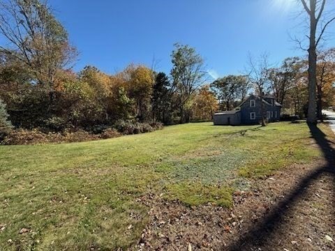 main property photo 23