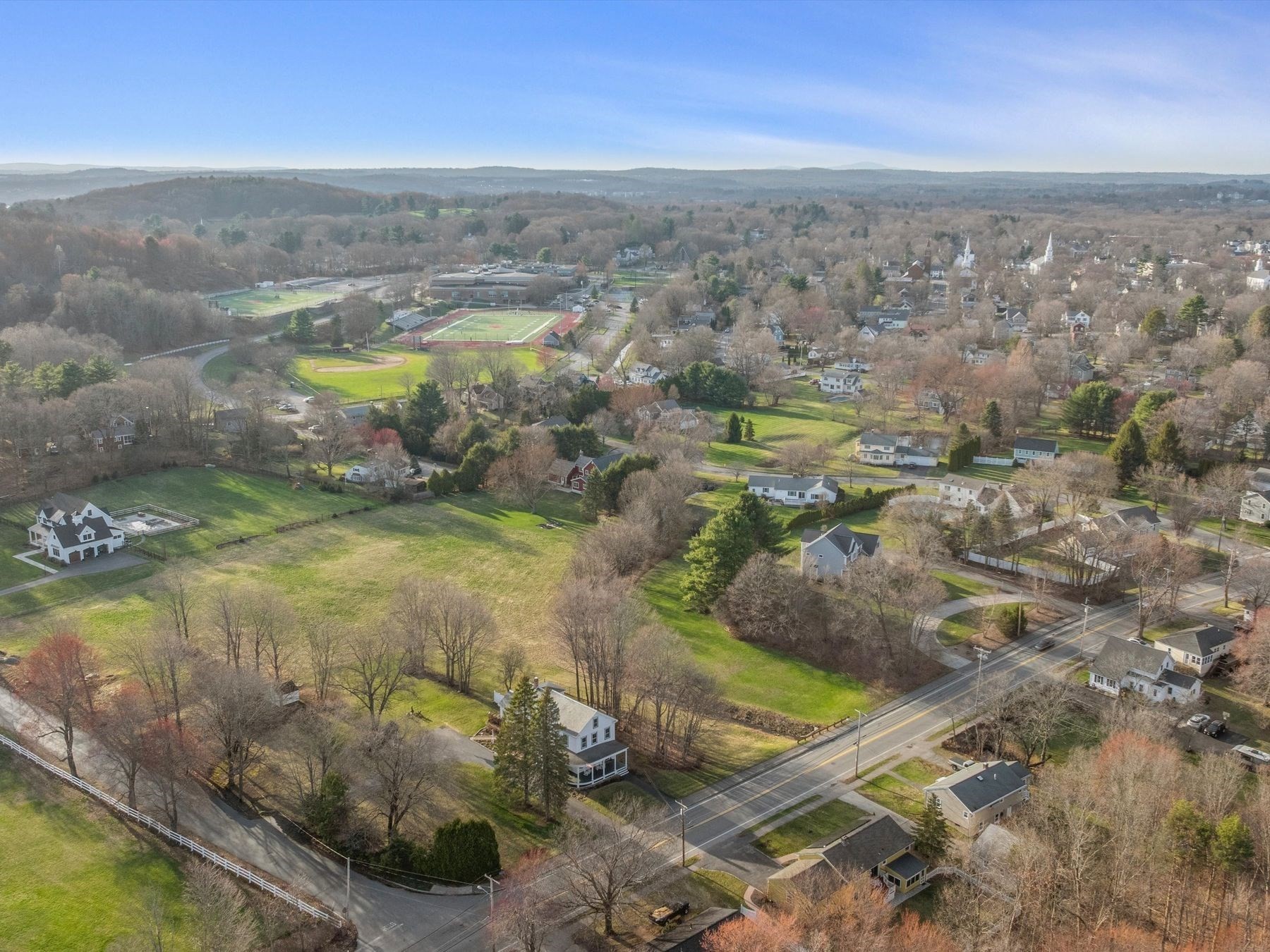 main property photo 40