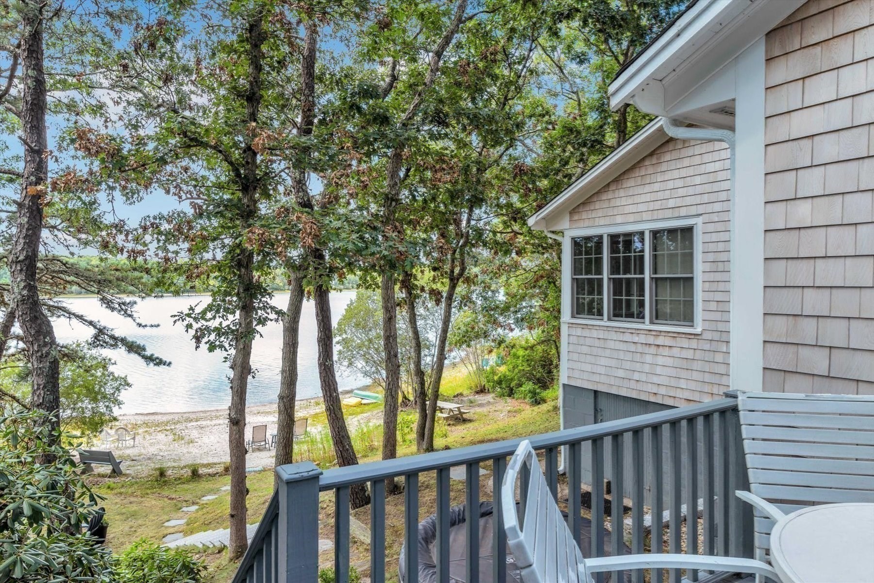 main property photo 23